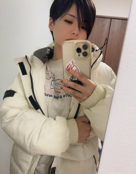 Mikonami model beautiful img