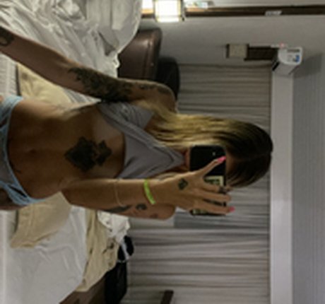 Felissigw nudes star pics