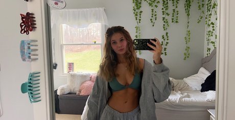 british blonde onlyfans beautiful photos