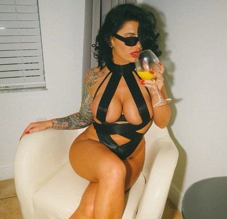 interracial onlyfans sexy image