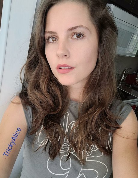 Trickyalice6 star xxx pic