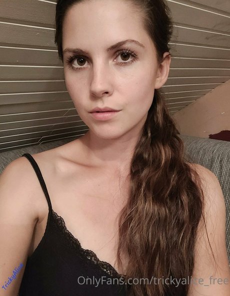 Trickyalice6 perfect model photo