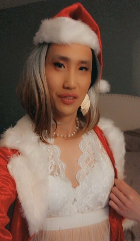 milf yoga onlyfans sex pic