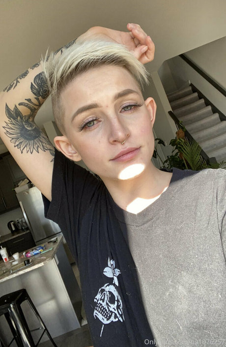 samanthaknoxxoxo sexy actress galleries