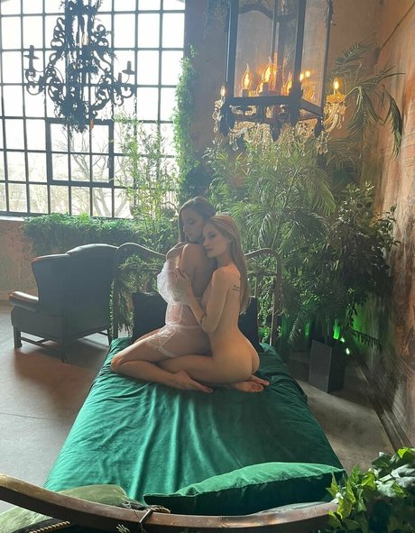 ebony onlyfans erotic pics