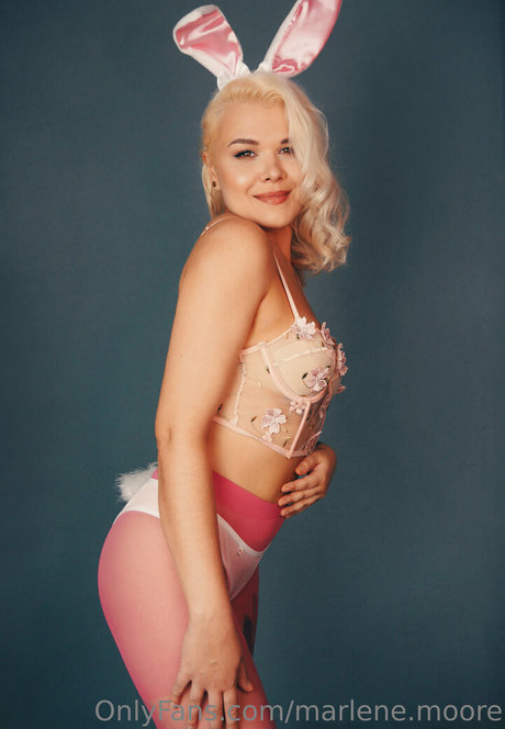 marlene moore art star photos