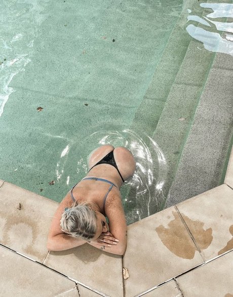 mommy onlyfans sex photo