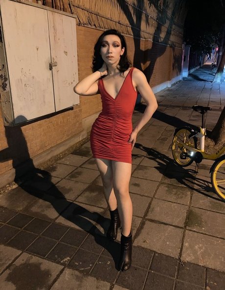 JGSTH4 model pretty image