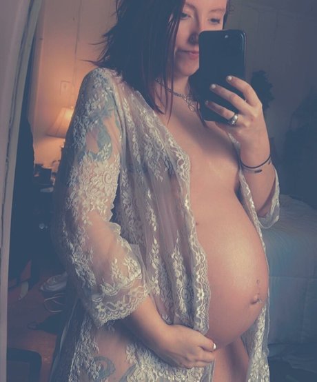 emusnotdeadpremium porn model picture