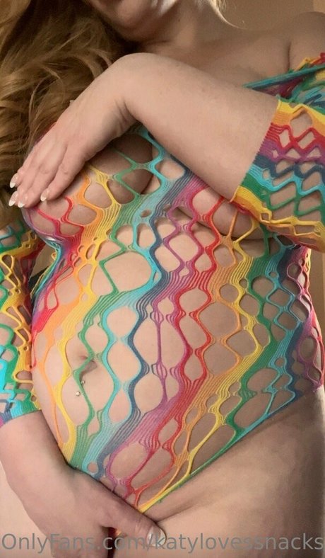 katylovessnacksppv pornographic model picture