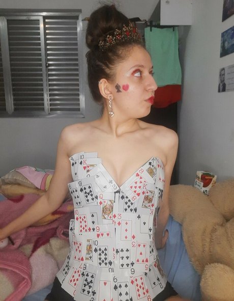 xxxcleopoeta model perfect image