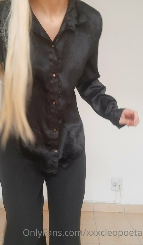 xxxcleopoeta nude model pics