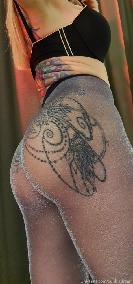 bubbledream model nude pic