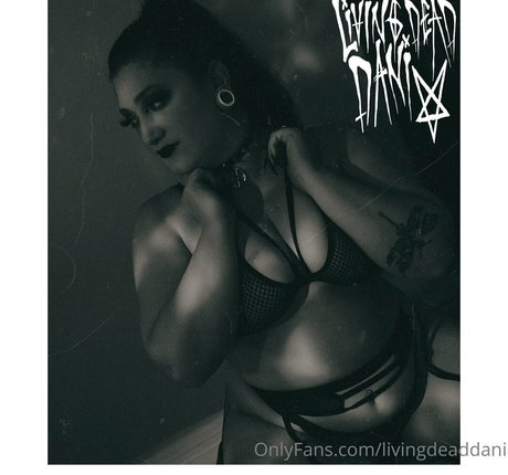 livingdeaddani naked pornstar galleries