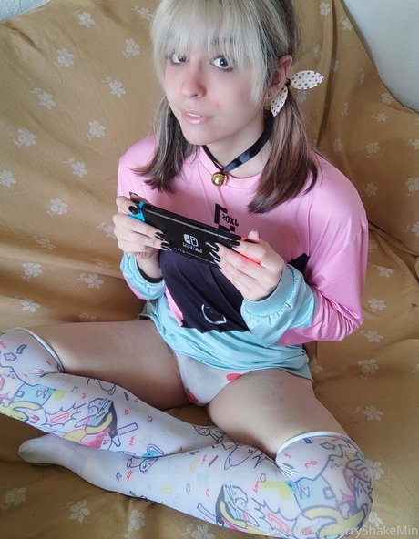 CherryShakeMin xxx actress pictures