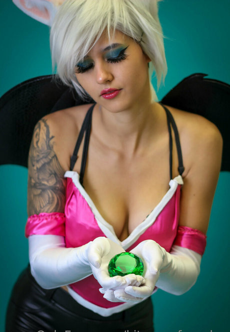 kitsune foreplay sexy actress pictures