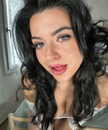 Lily Fiore pornographic actress photo