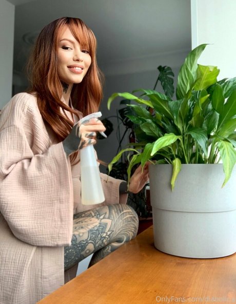 teena xx model nude photos