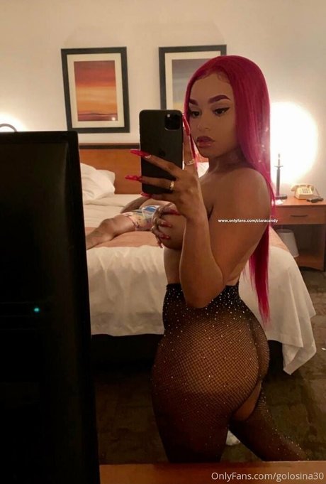 golosina30 model adult photo