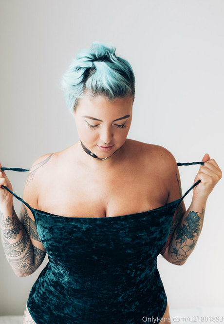 lunalynn26 exclusive model photos