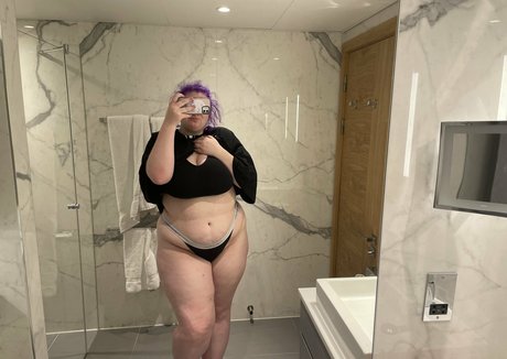 phoebetheunistudent pornstar nudes gallery