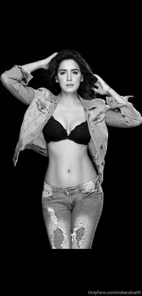 indiandiva95 pornstar best pic
