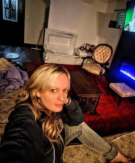 stormydaniels pornstar erotic photo