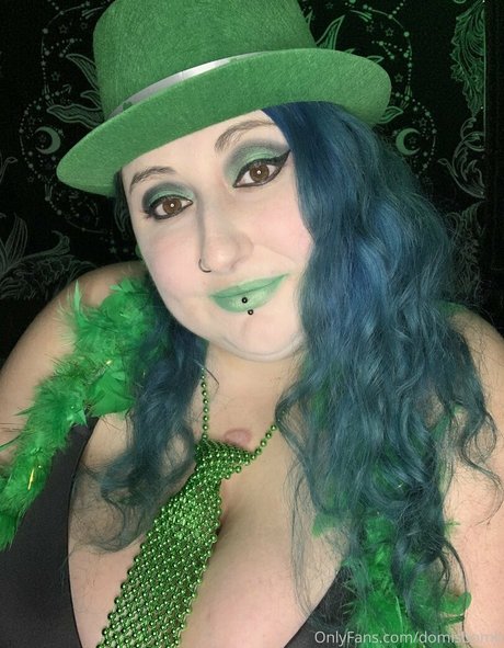 sexy blonde onlyfans free naked images