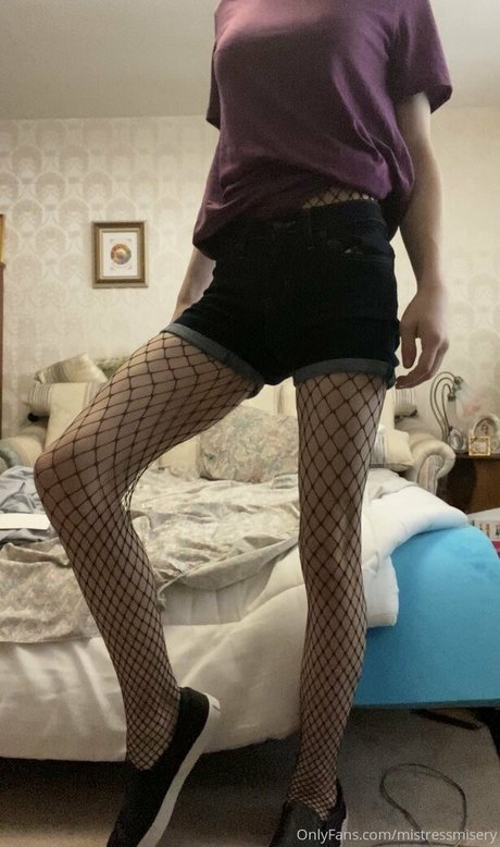 old young lesbian onlyfans adult img