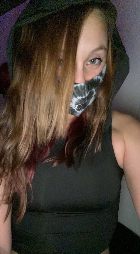 luna goodchild star pic