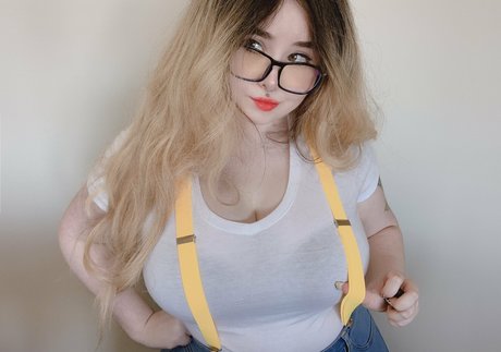 cherrikissu porn star images