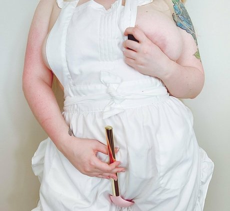 cherrikissu xxx actress photo