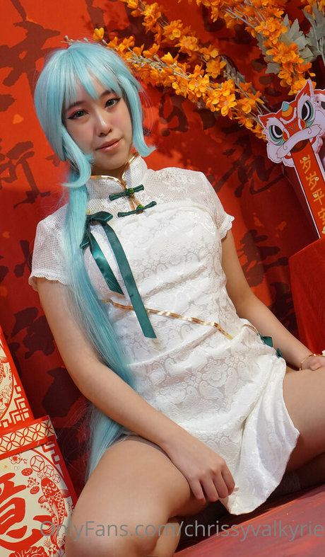 blonde babe onlyfans pretty photo