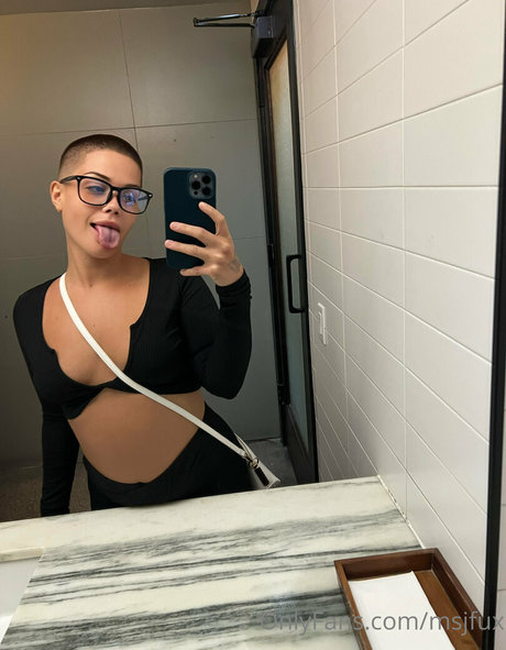 thericandemon pornstar sexy image