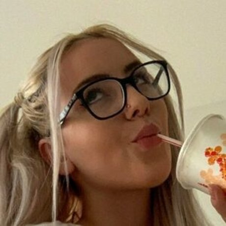 sessy high quality model photo