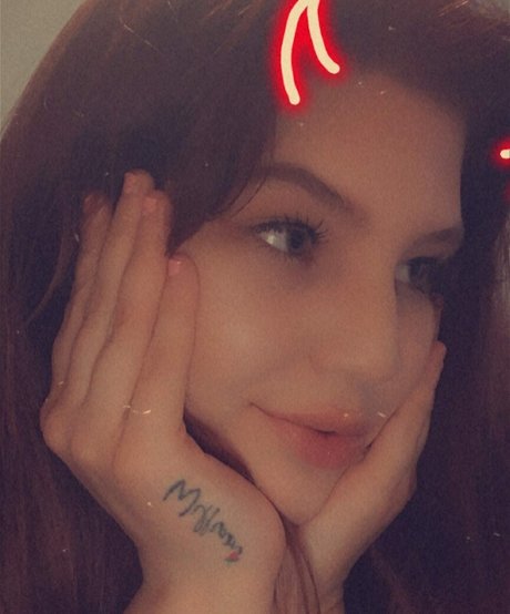 old young lesbian onlyfans sexy galleries