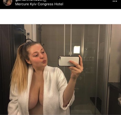 Geri Anne Heath xxx star gallery