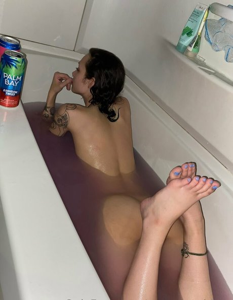 blossoming vixen model nice image