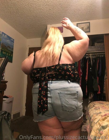 plussizecactusflower2 art pornstar gallery