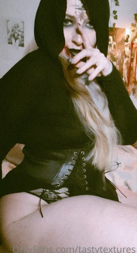 tastytextures star sex gallery