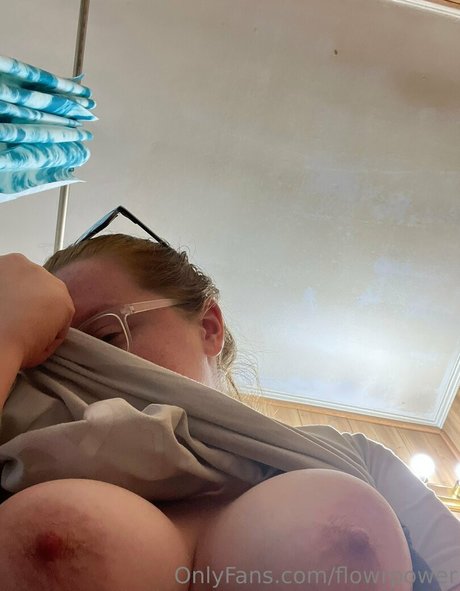 flowrpower pornstar hot pics