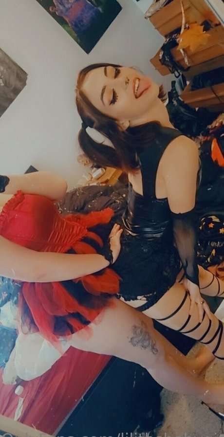 lilithsbabygirl high quality model img