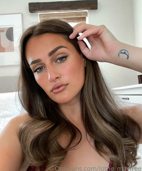 lottie mayfree high quality actress picture