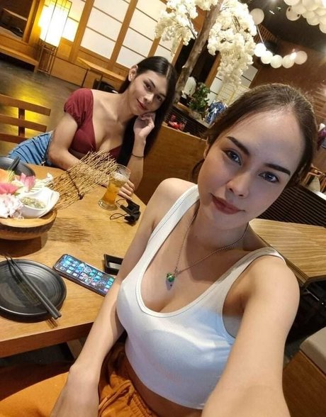 army milf onlyfans beautiful pics