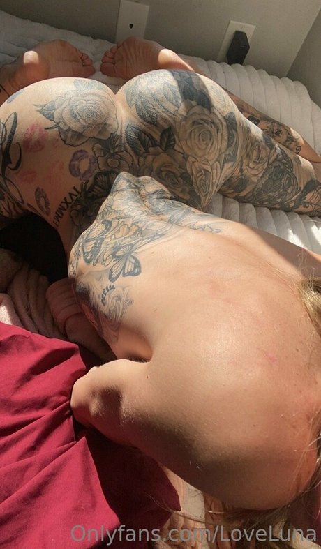 big fat ass onlyfans top pic