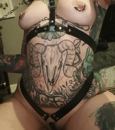 Autumnelfxo nudes star gallery