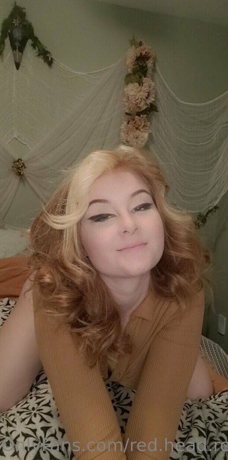 red head redemption exclusive pornstar pics