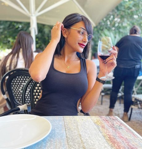 huge dick onlyfans beautiful nude image