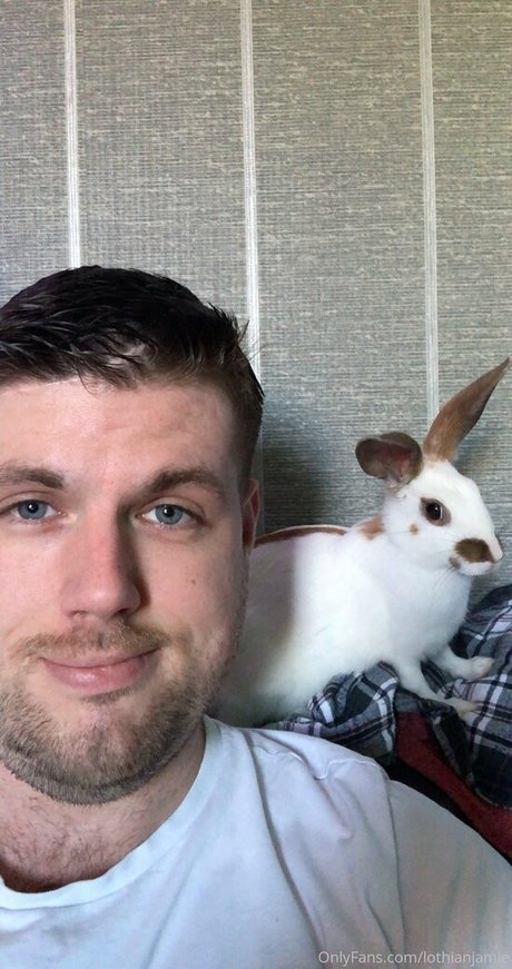 female popular onlyfans exclusive pictures