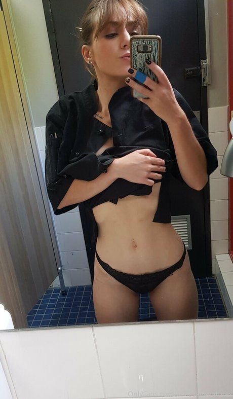 lil miss fox exclusive actress pictures